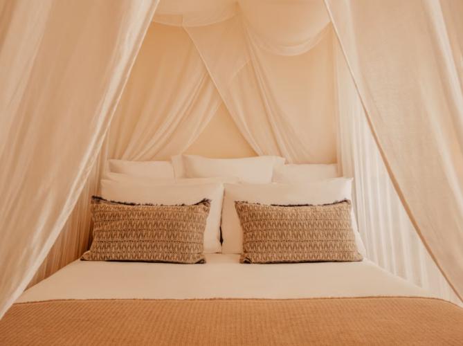 ホテル Soho Roc House Mykonos パラガ 部屋 写真